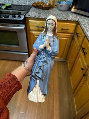 Blue and White Ceramic Praying Madonna Statue - Decorative Home Art